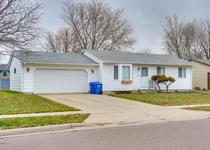 Cozy Sioux Falls Home - 7 Mi To Downtown!