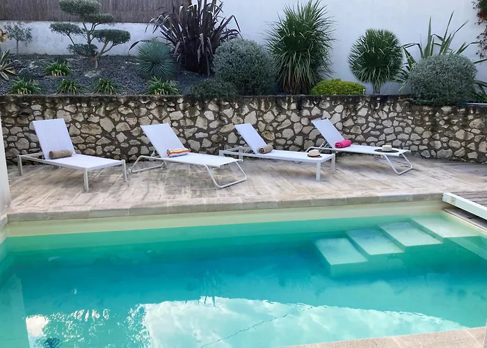 Villa climatisée avec piscine à St Remy