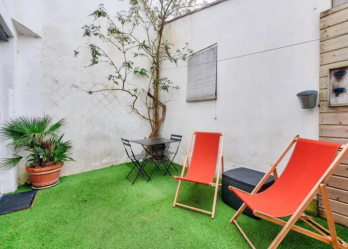 La Suite 24 - Studio avec Terrasse à 100m du port de Saint-Martin-de-Ré
