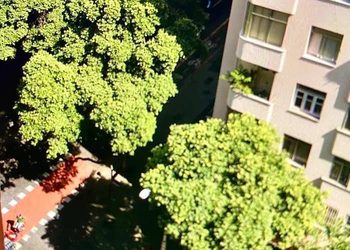 Apartamento Xavier da Silveira 40