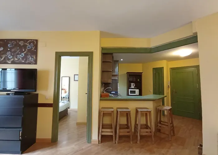 Hotel cerca del colegio: Bed And Snow Art Apartments