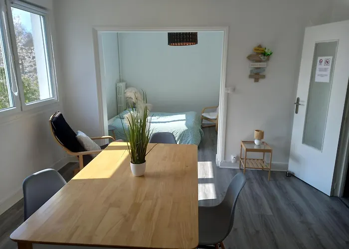 L'escale champenoise , wifi garage parking privè gratuit