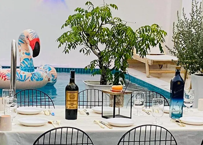 New And Spacious Villa With 3 Private Bedrooms And Swimming Pool, 5 Minutes To Han River, Free Parking