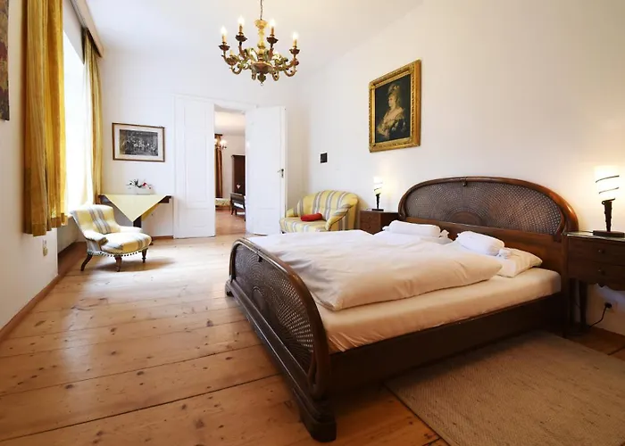 Castel Campan