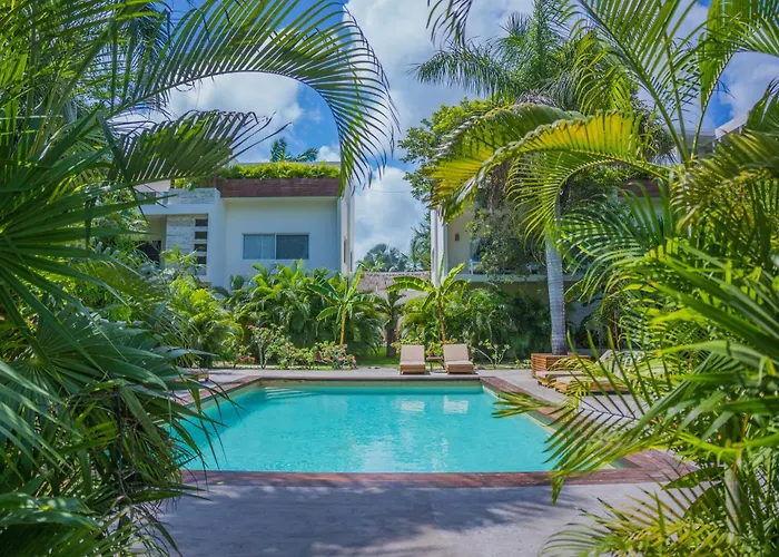 Hotel con piscina: Xscapetulum