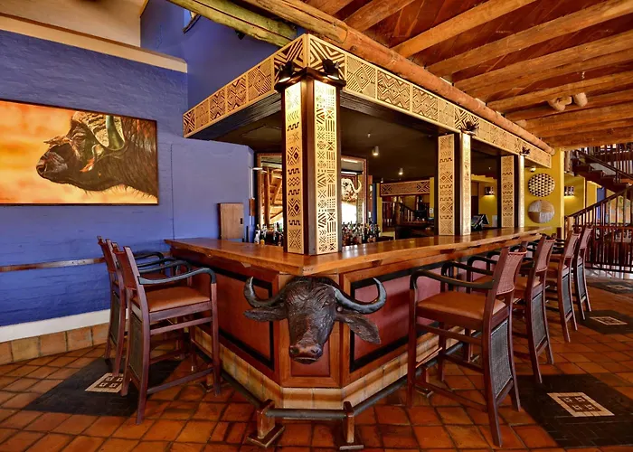 Zentrales Hotel: Victoria Falls Safari Lodge