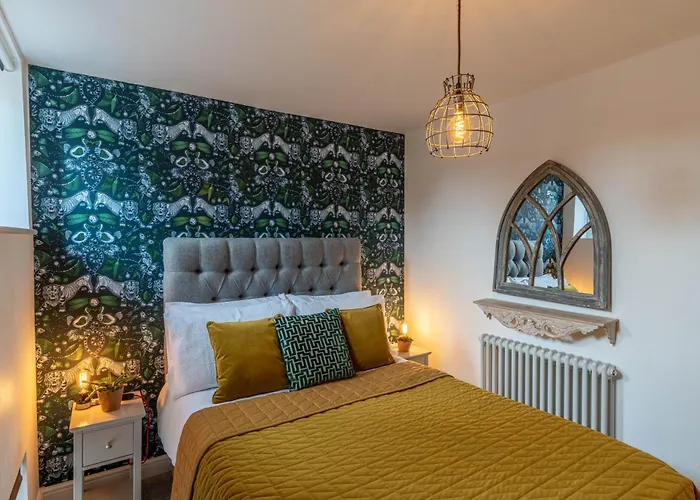 Luxury Chapel Apartment Within City Walls