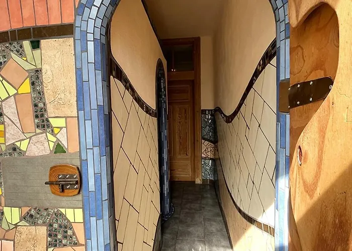 Homeplanet Hostel