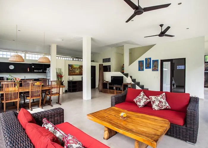 Pet Friendly hotel: Villa Surga