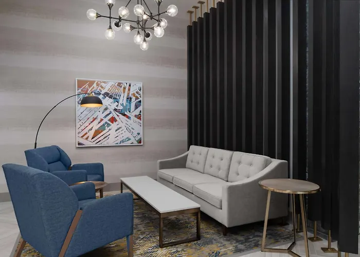 Homewood Suites By Hilton Charlotte Uptown First Ward