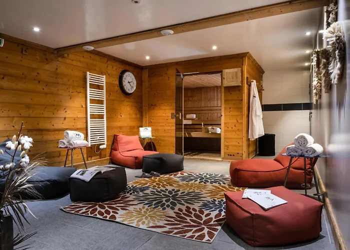 Ski Lodge - Chambres & Appartements - Village Montana