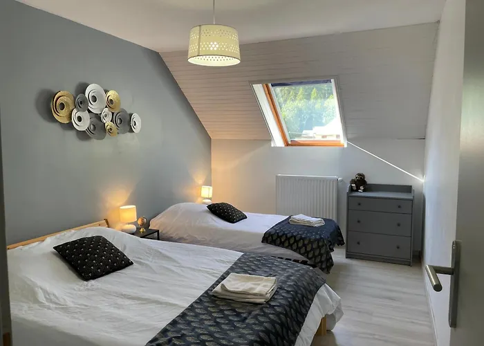 Maison L'Aiguille - chambres hôtes&2 appartements indépendant