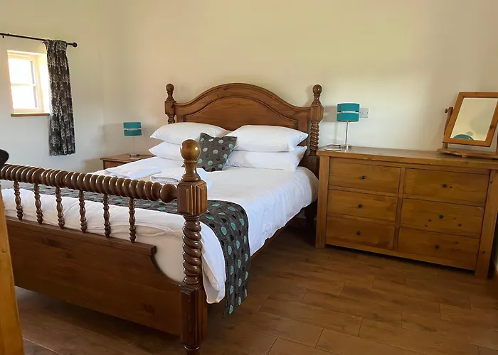 White House Farm Cottages