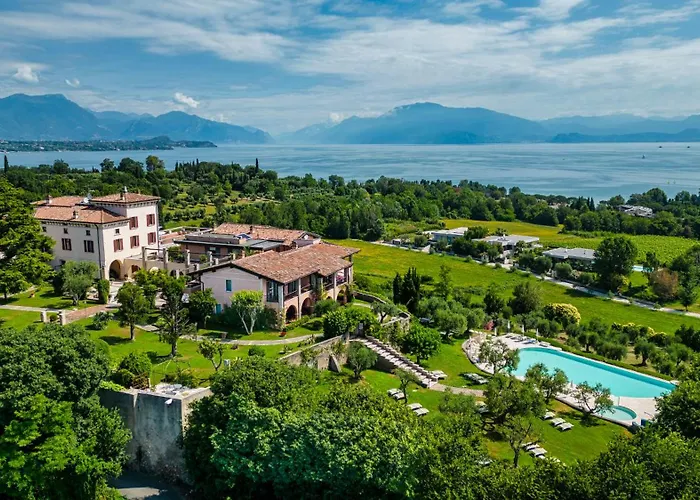 Albergo a parte: Castello Belvedere Apartments