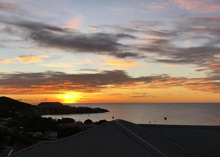 Atlantic Breeze Apartments, Canouan Island