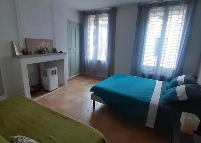 Apt en Luberon appartement 3 chambres et garage privée