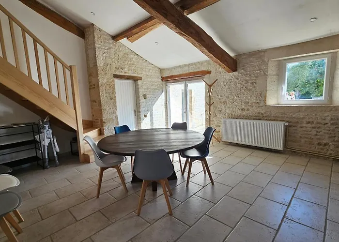 Le gîte de Malécot Gîte familial de 5 personnes