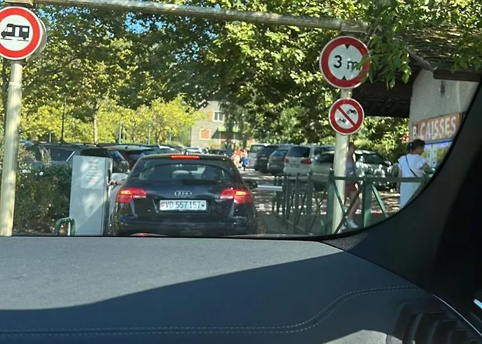 Cocon au cœur de Yvoire avec parking gratuit