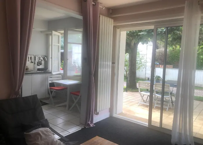Appartement Plain-Pied Terrasse Jardin Parking