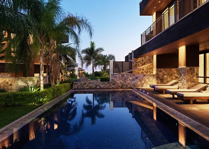 Pet Friendly hotel: Parklane, A Luxury Collection Resort & Spa, Limassol