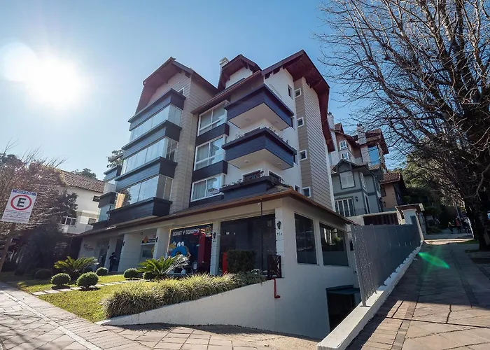 300 metros, Rua Coberta Centro - Solar Encantado