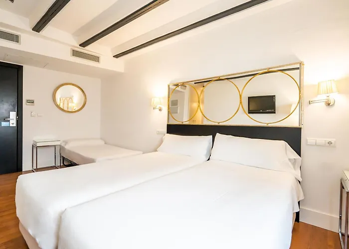 Hotel de lujo: YIT El Postigo