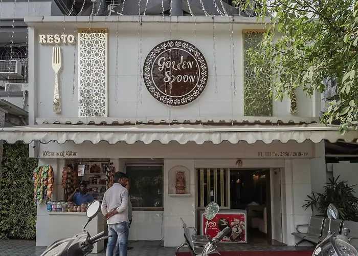 Family Hotel: Hotel Radana Vashi Navimumbai