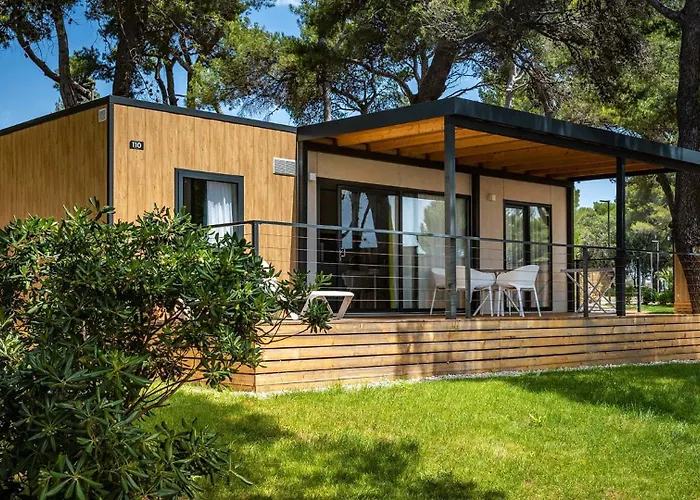 3-Sterne-Hotel: Arena Stoja Camping Homes