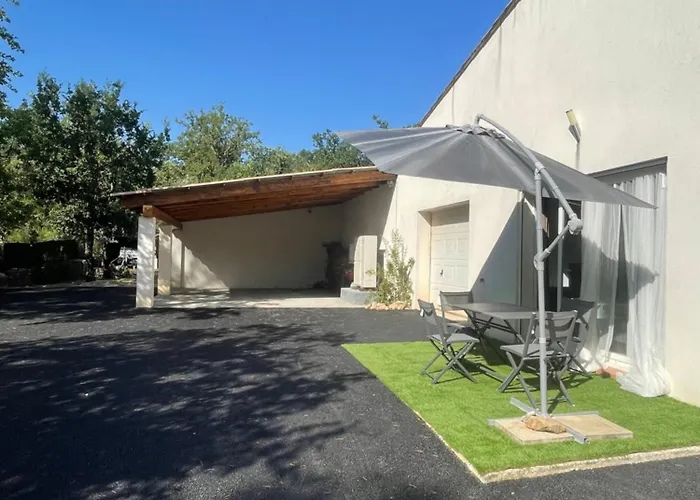 Logement tout confort au calme entre Saint Tropez et les Gorges du Verdon