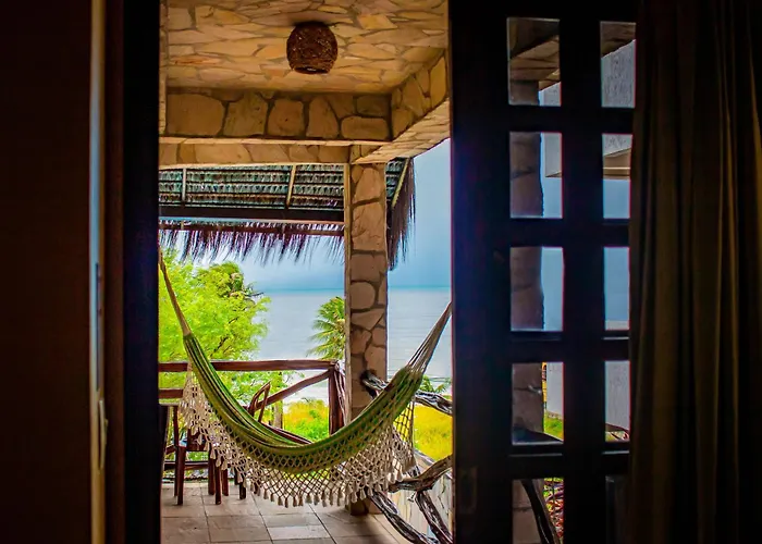 Hotel com piscina: Castelo Beach Hotel