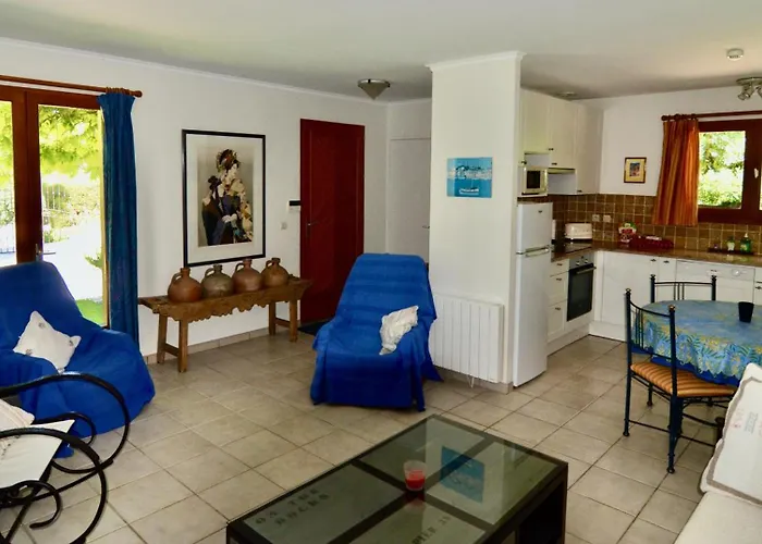 Azur Blue Villa; Rural Peace With Private Pool