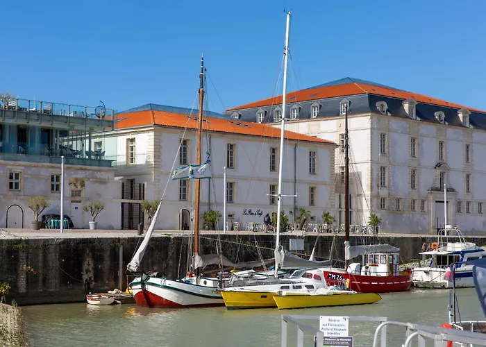 Résidence de l'Arsenal Royal - Meublés de Tourisme