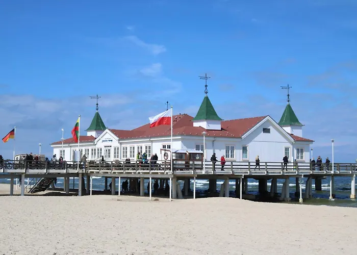 Schloss Hohenzollern - Fewo mit Meerblick
