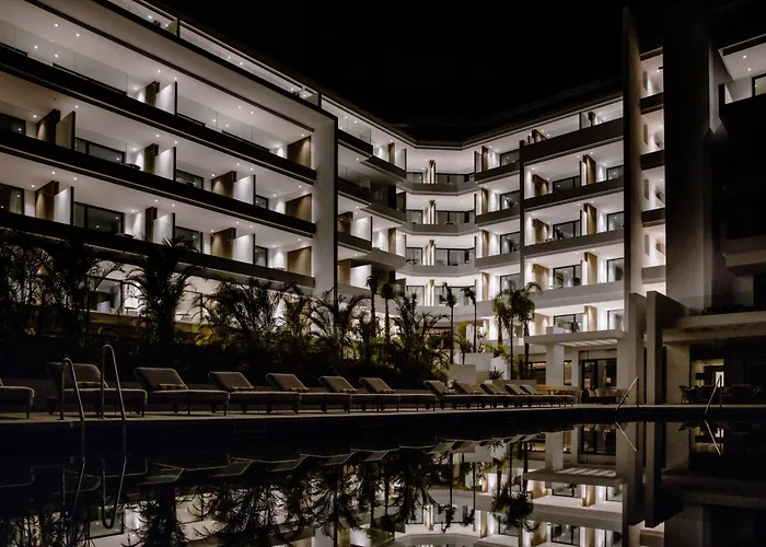 FLAG HOTEL Marbella