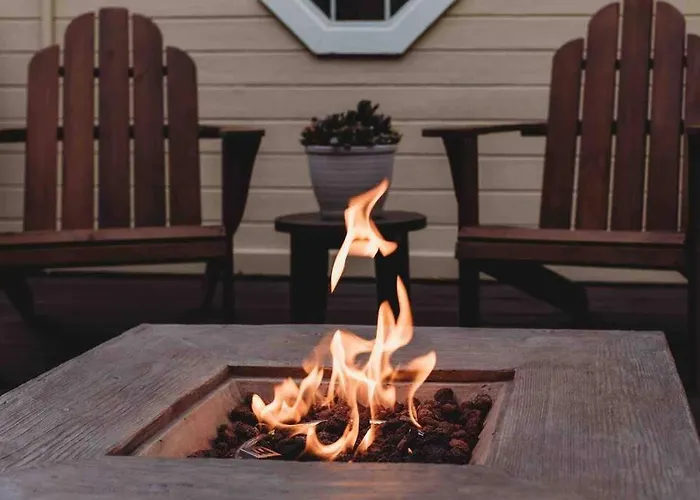 @Wild_Olive_Den ~ Serene Weekend Getaway Cabin
