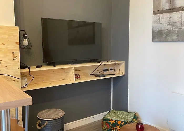 Logement entier: Appartement avec Terrasse Quartier de la Gare