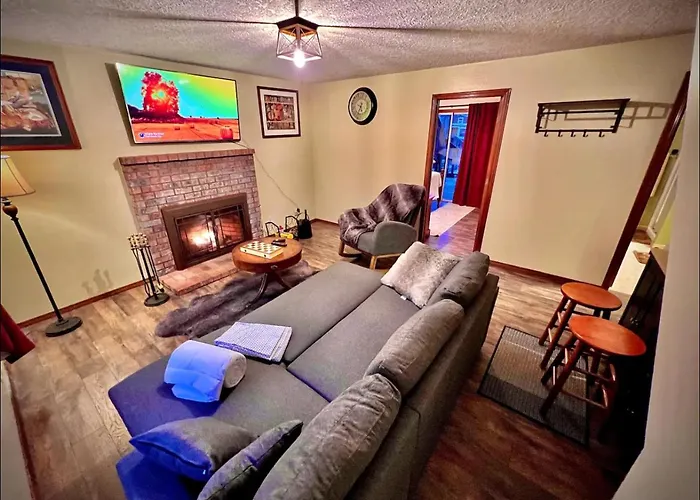 Private Level Of The House With Spa