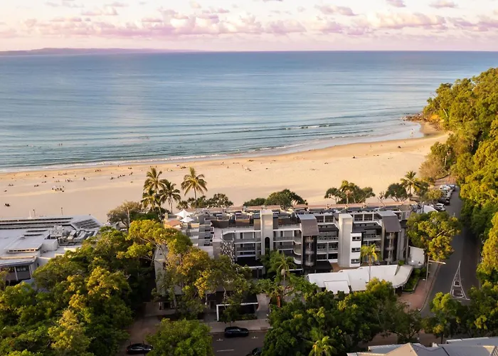 Netanya Noosa Beachfront