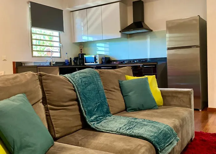 Charmant appartement central avec jardin privé