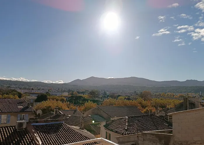 Mont Ventoux - Terrasse - Vue dégagée - Linge de qualité - Fibre - Confort