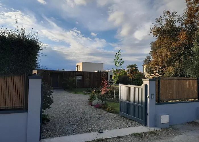 Maison de vacances avec piscine proche mer et montagne