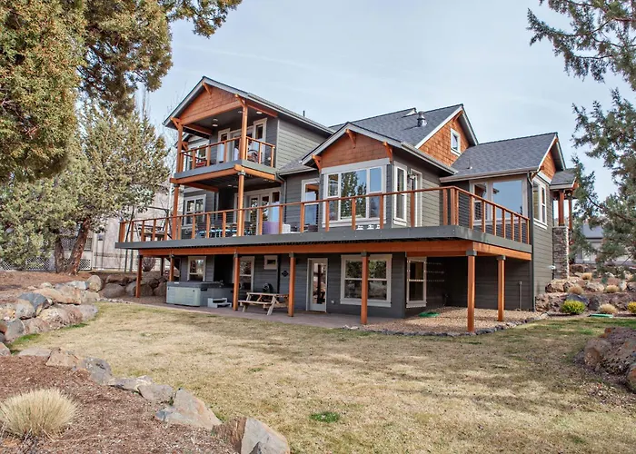 West Ridge Craftsman With Amazing Views