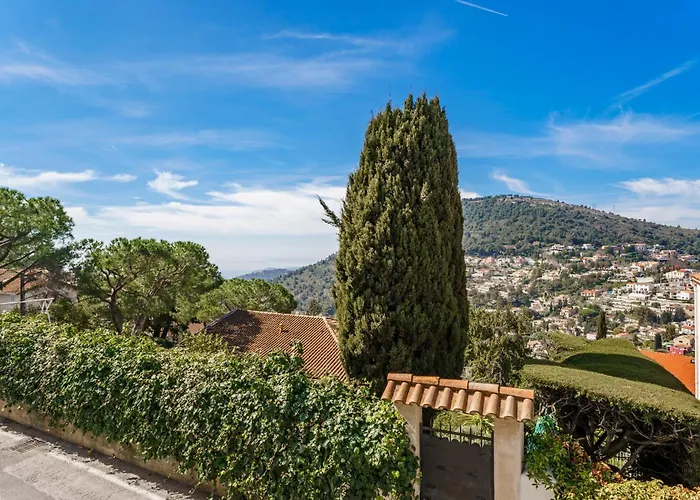 La Pinède de La Turbie - Appt vue mer et montagne