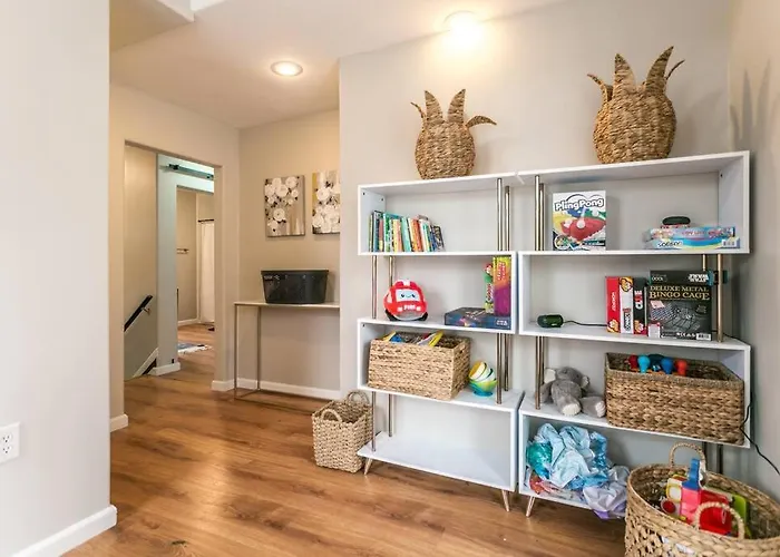 The Beach Pad- A Luxury Sylvan Getaway