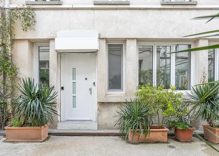 Paris My Home, Gf, Air Cond, 2 Showers, 2 Wc