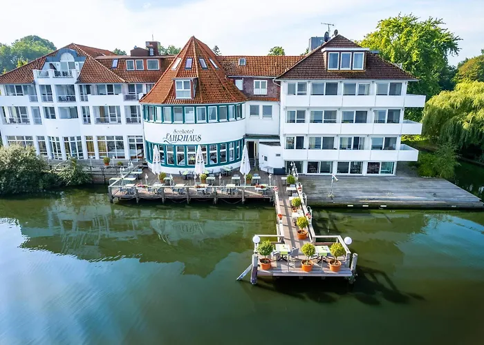 Jacuzzi-Hotel: Seehotel Fährhaus