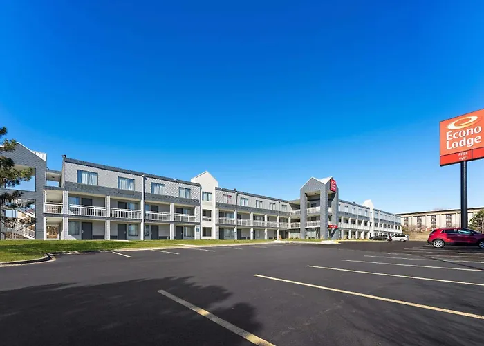 Econo Lodge Rockford Casino Area