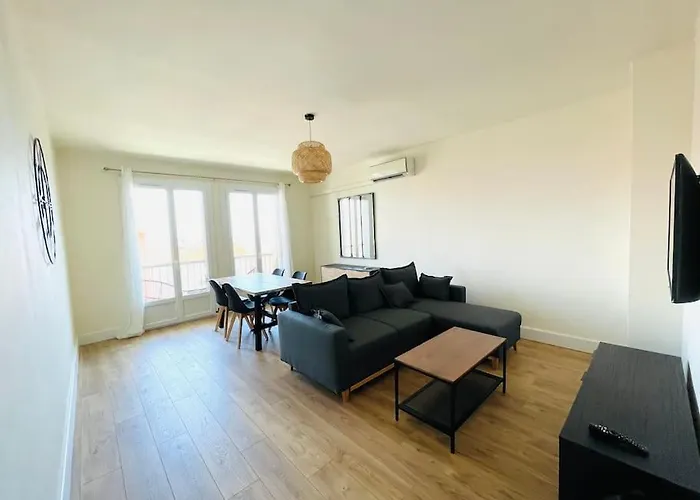 Grand appartement vue mer