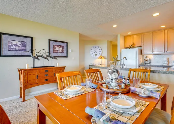 Watsonville Condo W/ Ocean Views & Beach Access