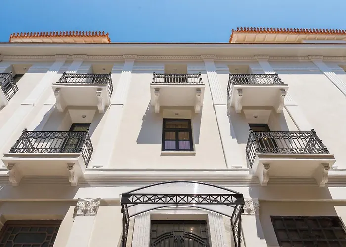 Luxury hotel only: The Residence Aiolou Hotel & Spa